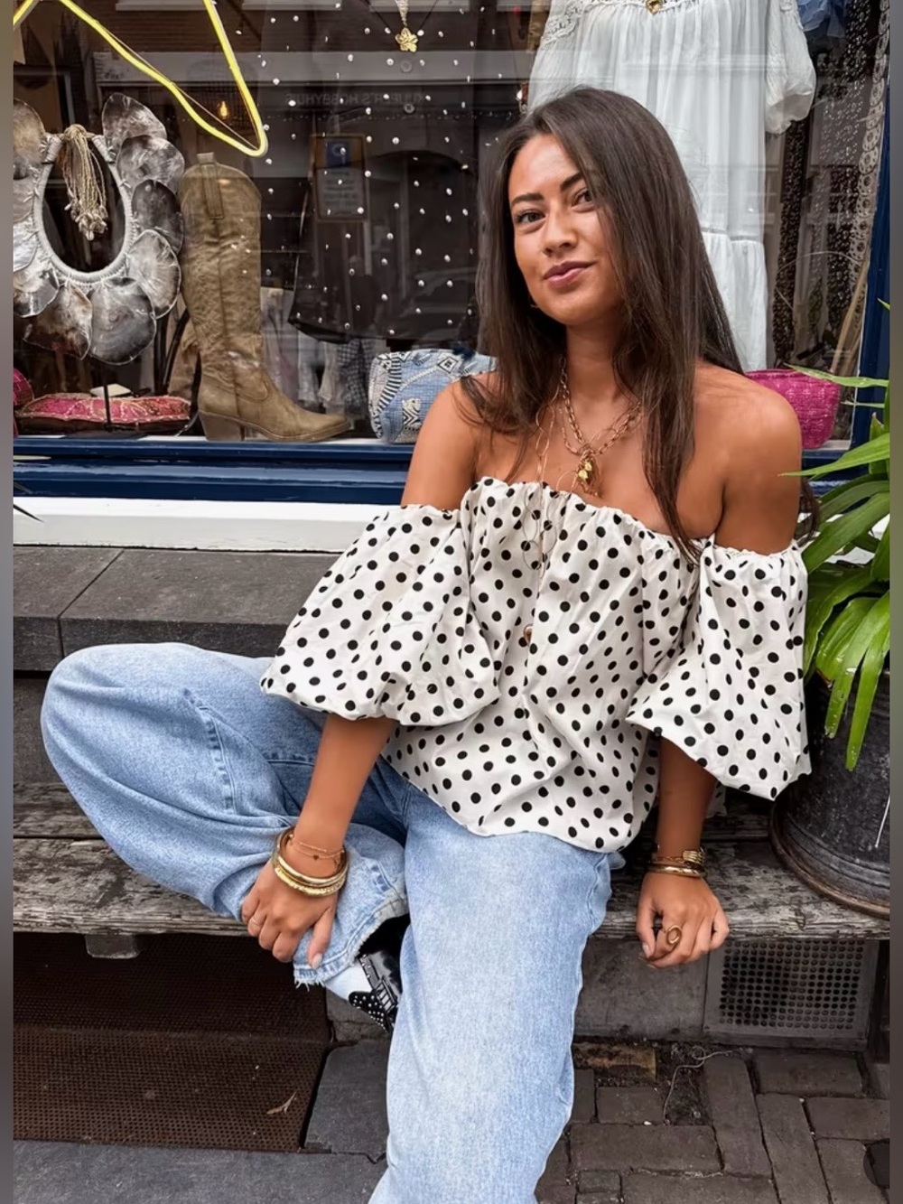 NWT *Trending* polka dot off shoulder blouse. Pit to pit 17 inches